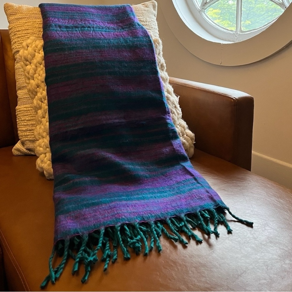 Meditation Blanket · Himalayan Wool & Yak · Travel · Living Ritual - Picture 3 of 5